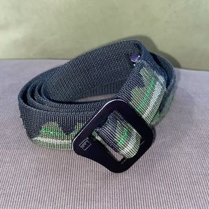 Patagonia men’s belt with aluminum buckle